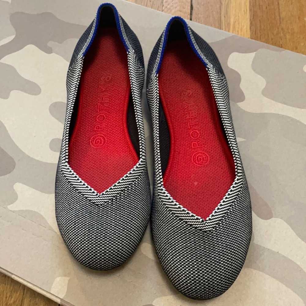 Birdseye gray round toe Rothy’s flats